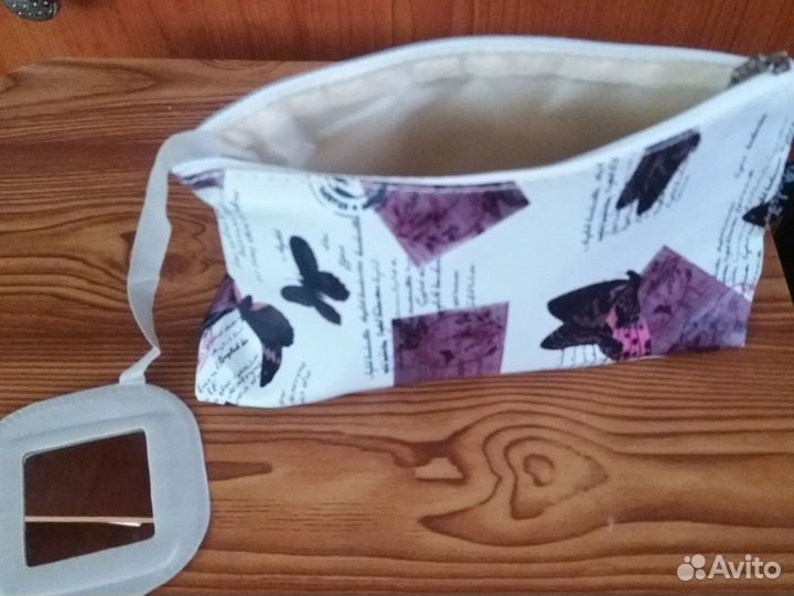 Кошельки,косметички и фоторамка маленькая