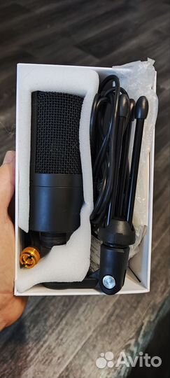 Микрофон Fifine k680