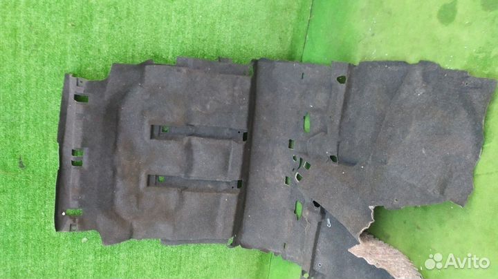 Ковер пола Toyota Wish ZNE10 1zzfe 2009