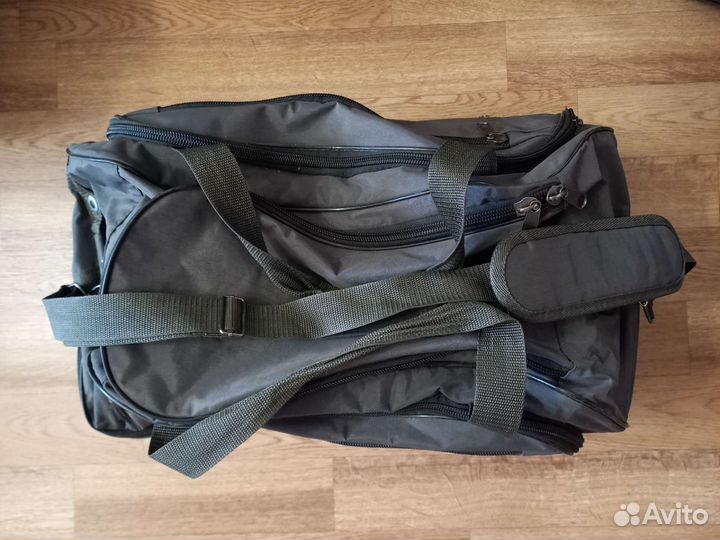 Сумка дорожная на колесах с выдвижной ручкой