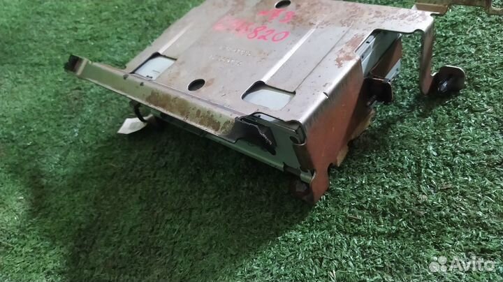 Электронный блок Cadillac Escalade кроссовер MFI