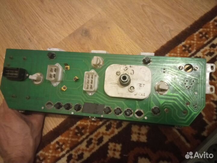 Щиток приборов москвич 2141