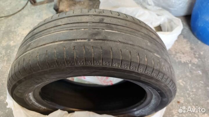 Yokohama Bluearth ES32 205/55 R16