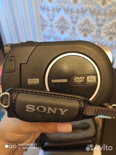 Видеокамера sony