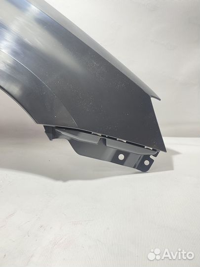 Крыло переднее пластиковое granta FL