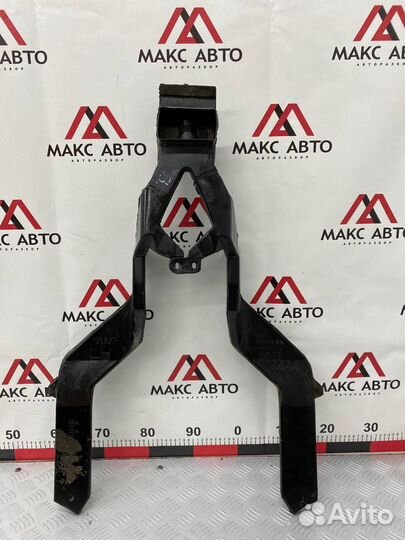 Б/У воздуховод отопителя Mazda Demio 1 DW3W B3 1.3