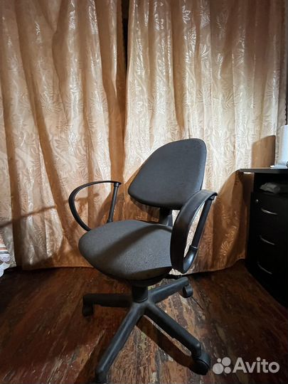 Компьютерное кресло бу