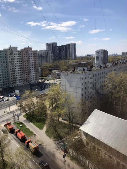 Комната 24 м² в 2-к., 10/16 эт.