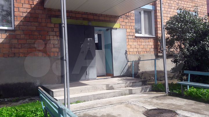 2-к. квартира, 46,8 м², 2/2 эт.