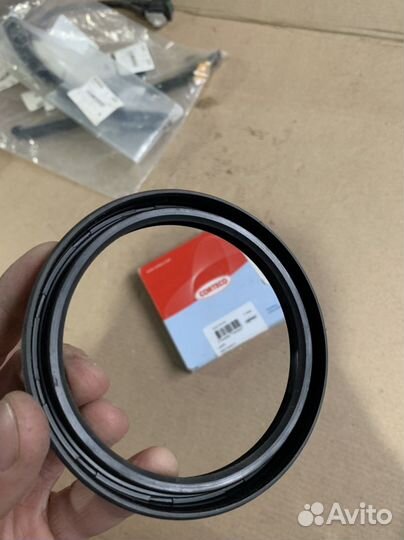 Сальник коленвала задний Nissan 84/104/11