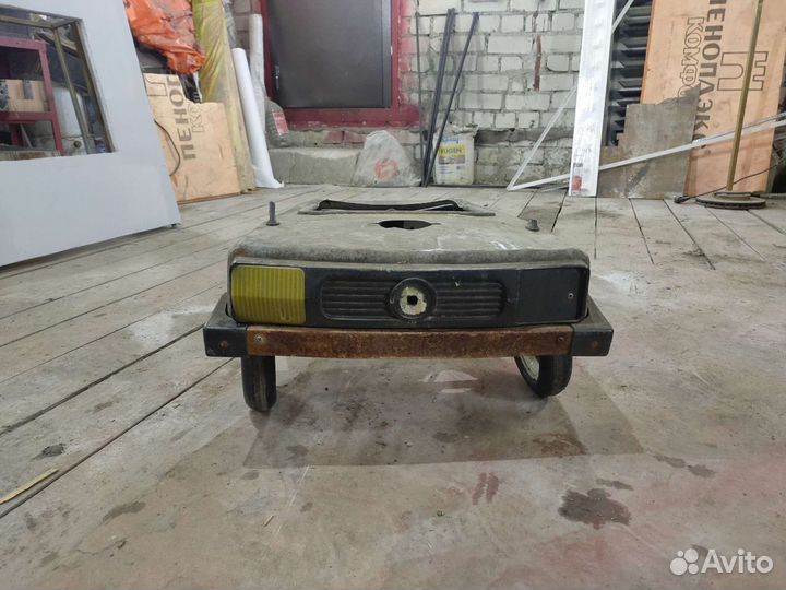 Детская педальная машина СССР