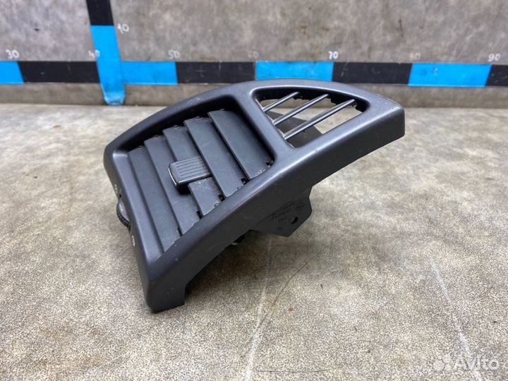 Дефлектор воздушный левый Chery M11 1 1.6 SQR481F