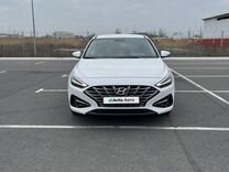 Hyundai i30 1.5 AT, 2022, 20 000 км, с пробегом, цена 2 300 000 руб.
