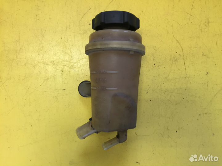 Бачок гидроусилителя гура Форд Фокус Ford Focus 1