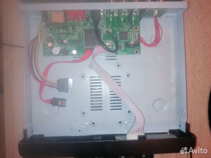 Видеорегистратор на 8 камер