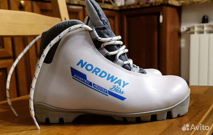 Лыжные ботинки детские nordway bliss jr nnn 35р