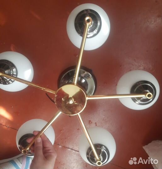 Люстра потолочная