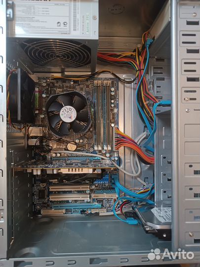 Системный блок на i3