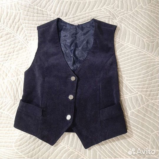 Вельветовая жилетка детская