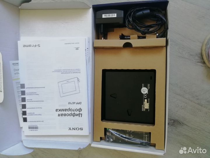 Цифровая фоторамка sony DPF-A710