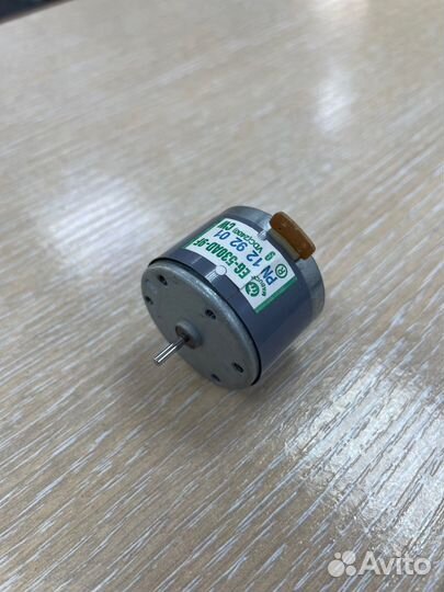 Двигатель Eg-530ad-9f 9VDC (2400RPM)