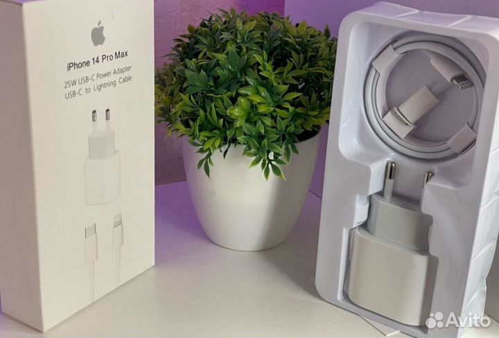 Комплект зарядки на iPhone 20w