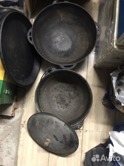 Казан чугунный 9 и 6 литров бу