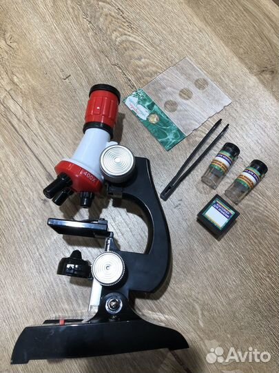 Микроскоп детский - игровой набор