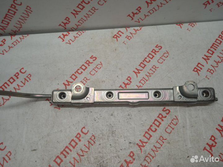 Топливная рейка Toyota Avensis T270 3ZR FAE 2009