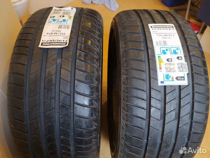 Bridgestone Turanza T005 255/40 R19 100Y