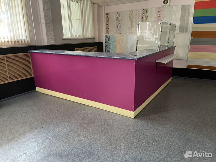 Продам стойку администратора(ресепшен)