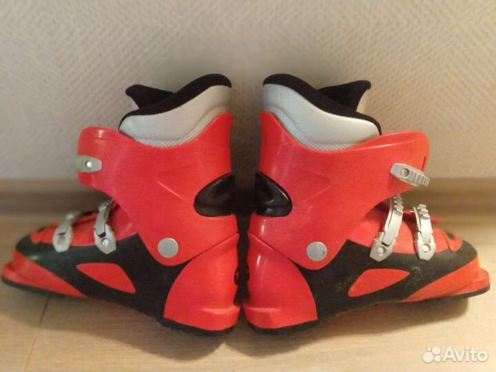 Горнолыжные ботинки детские 22.5