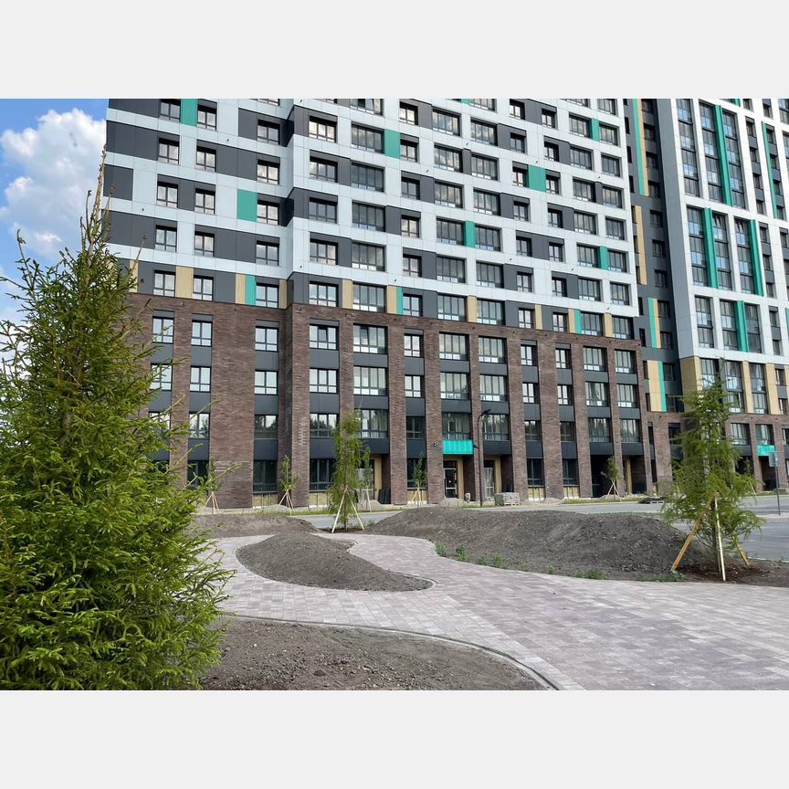 2-к. квартира, 65,1 м², 7/17 эт.