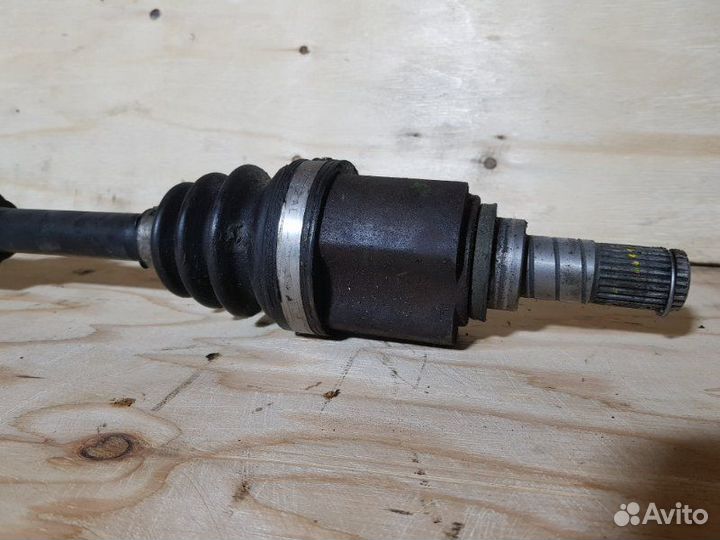 Привод прав. перед. nissan note