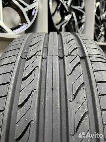 Landsail LS388 205/65 R15 94H