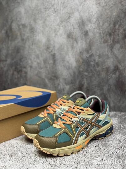 Кроссовки Asics зимние