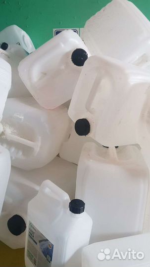 Канистра пластиковая 20 л. из под химии