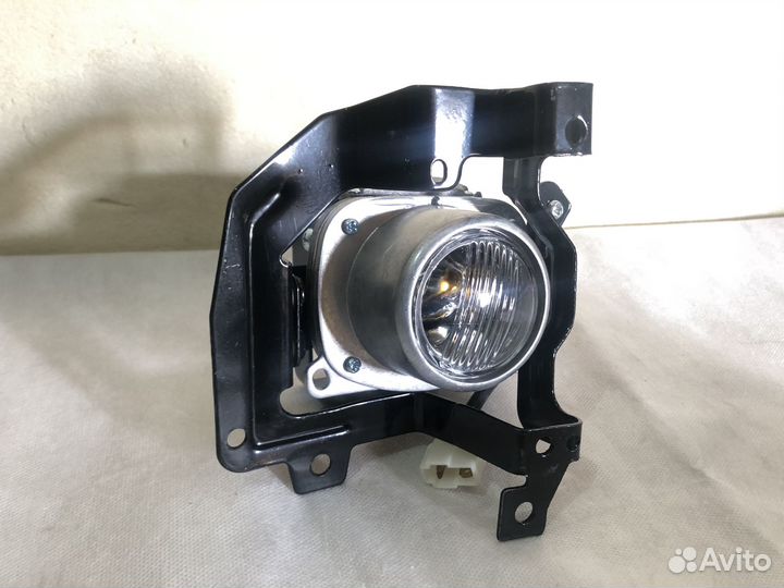 Туманная фара Митсубиси Лансер IX mitsubishi lance