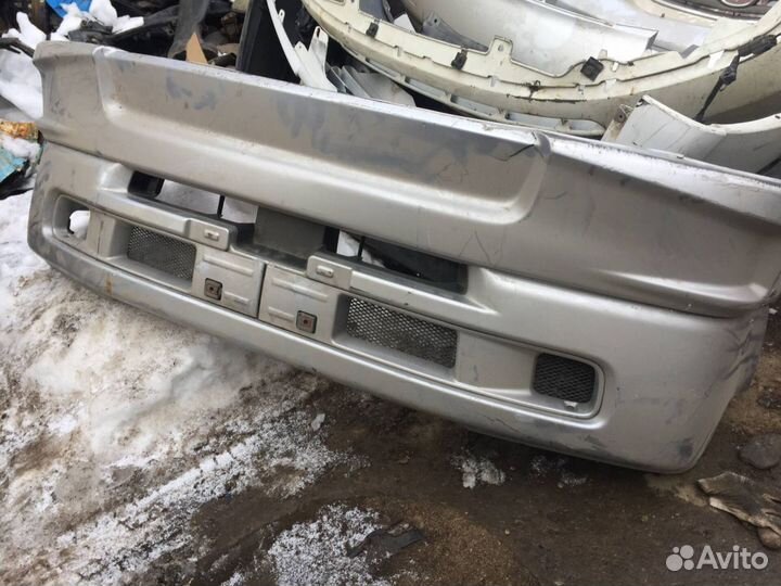 Бампер Honda Stepwgn RF2