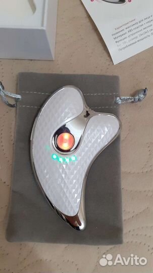 Массажер для лица новый