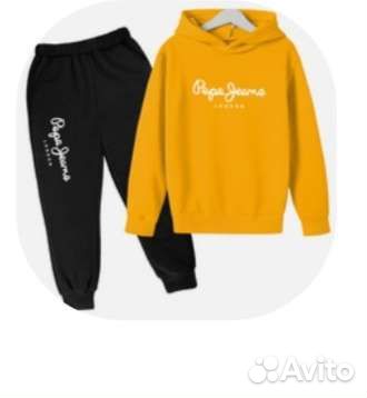 Продам новый костюм спортивный