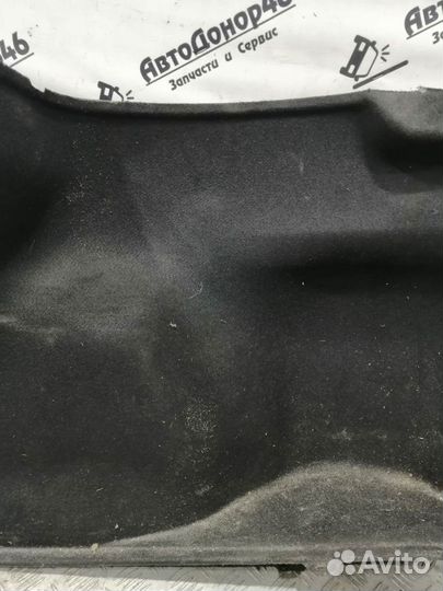 Обшивка багажника седан правая Kia Rio 4