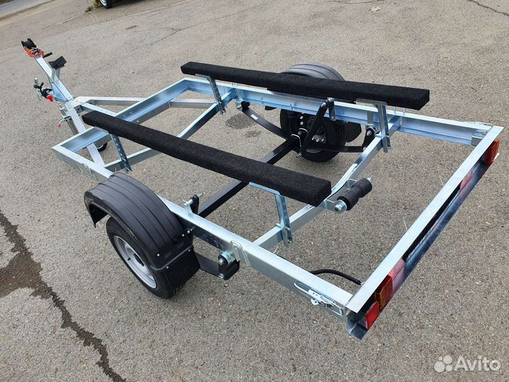 Прицеп лодочный самосвальный 4.50