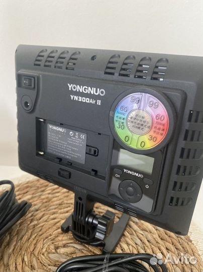 Накамерный свет