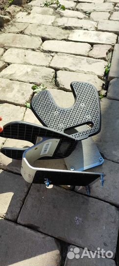 Подставка на самокат для ребенка axelo