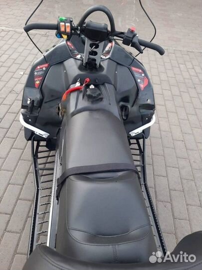 Снегоход Stels Ставр MS600