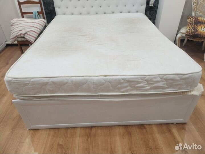 Матрас 160х200 бу