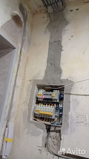 Электромонтажник, электрик, кабельщик