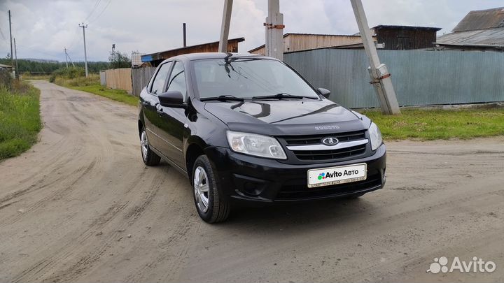 LADA Granta 1.6 МТ, 2017, 162 000 км