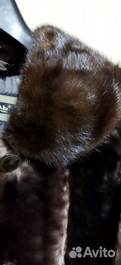 Шуба мутоновая с норкой новый